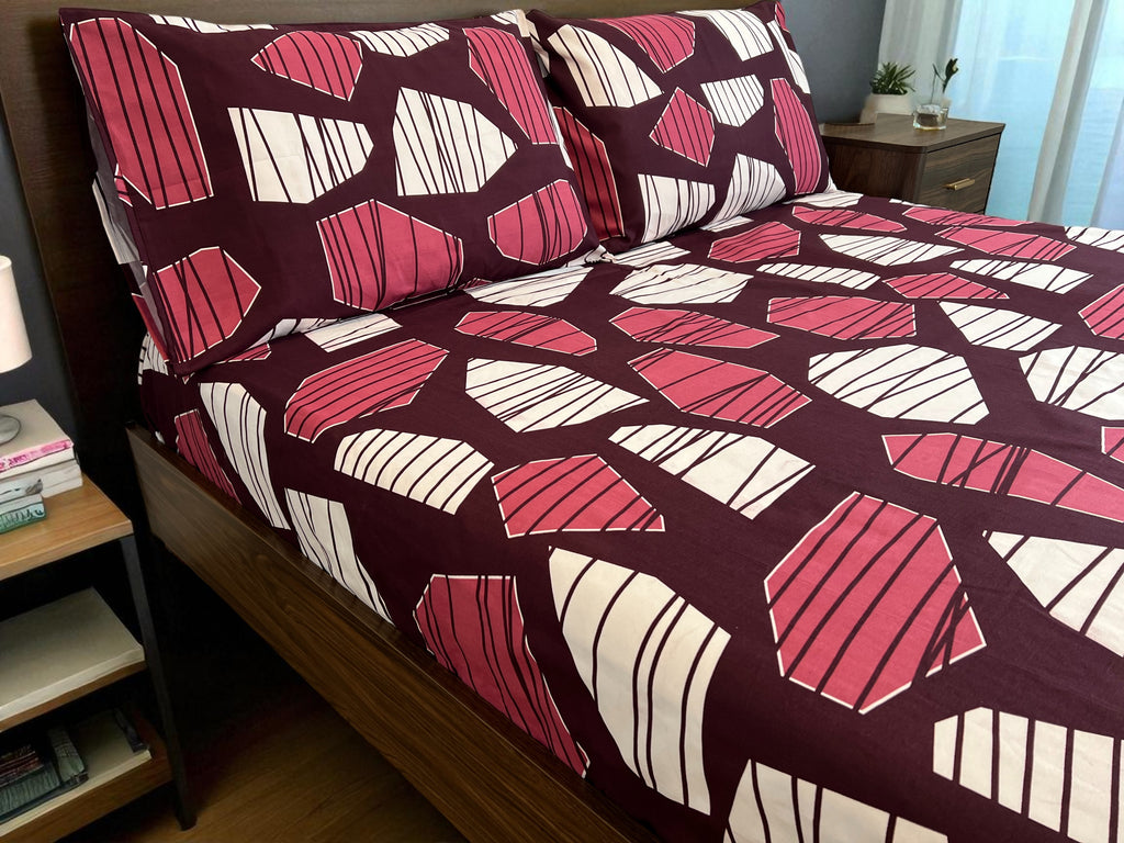 Maroon Geo Stripe 3 Piece Queen Set