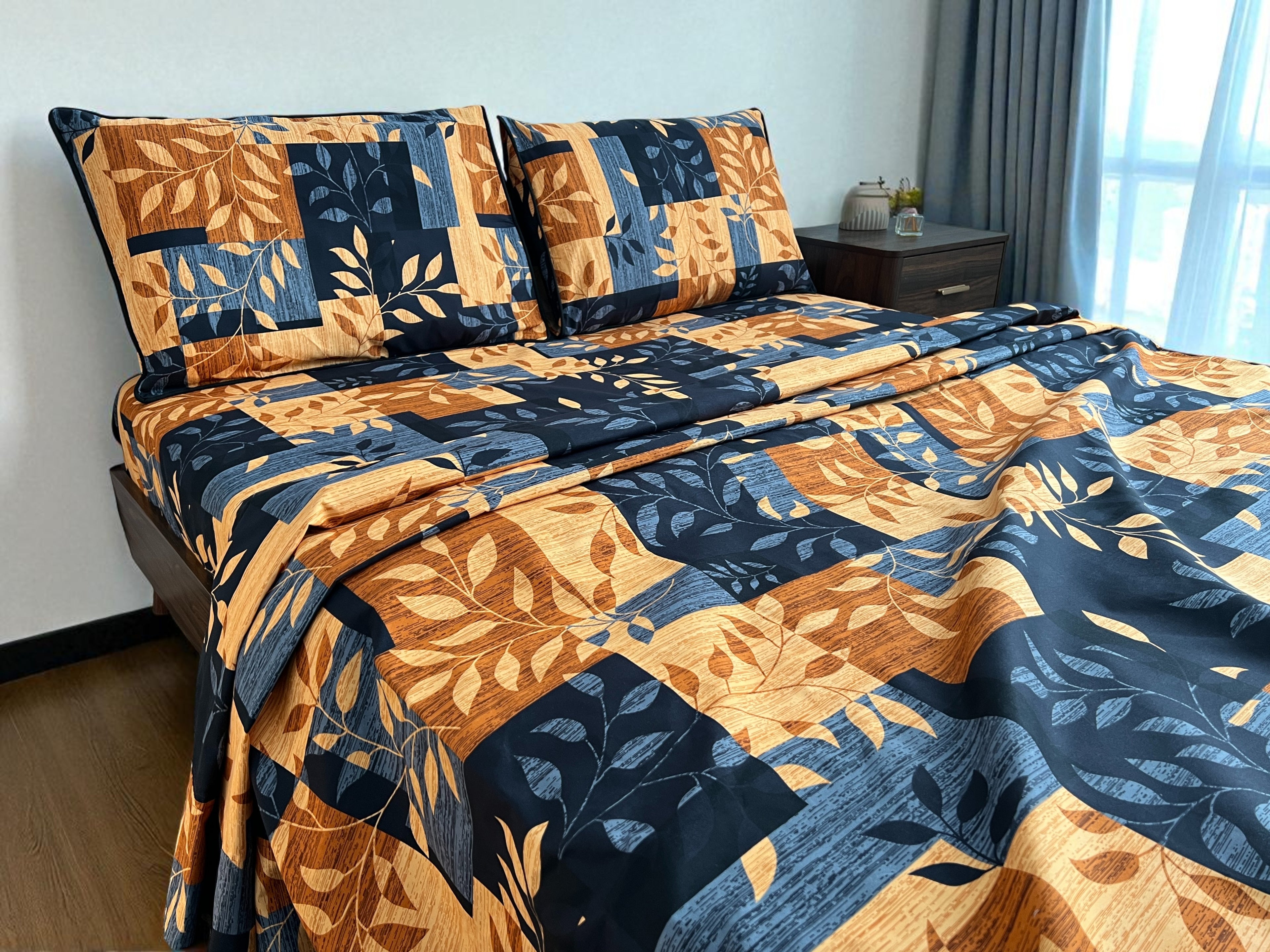 Amber Leaf Patchwork 4 Piece Queen Set