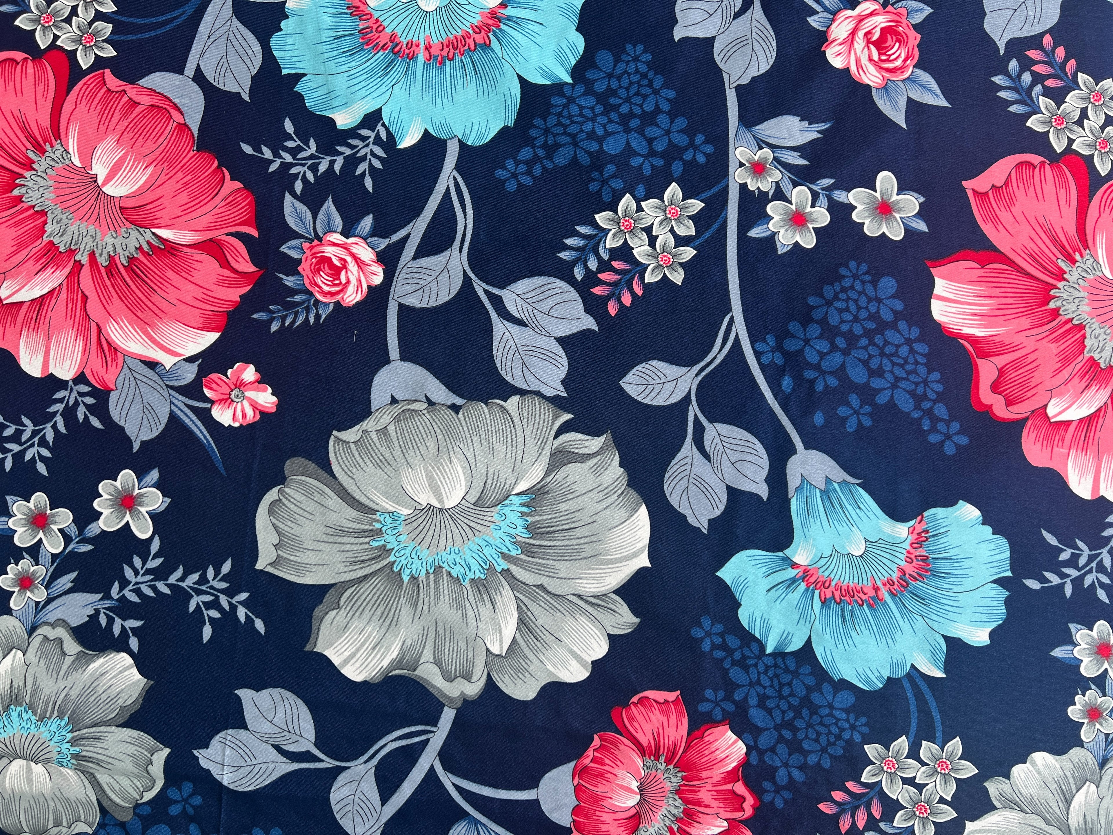 Midnight Blossom 4 Piece Queen Set