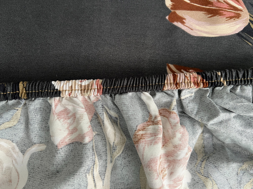 Charcoal Blossom King Set